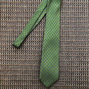 2/$25⚡️Lands’ End Green Diamond Print Silk Necktie